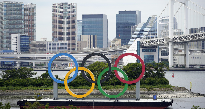 Tokyo Olimpiyatları&#039;na korona virüs darbesi: 10 bin gönüllü görevden el çekti