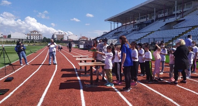 Bandırmalı sporcular modern pentatlon ile tanıştı