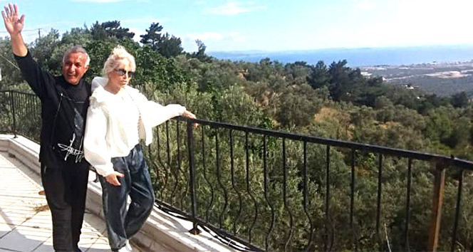 Ajda Pekkan çiftlik kurmak için Kazdağları’nda arazileri gezdi