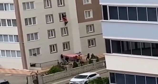 Ölümün kıyısından döndü