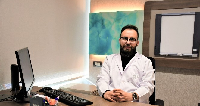 “Kulak temizleme çubuklarının bilinçsiz kullanımı kulak mantarına yol açıyor”