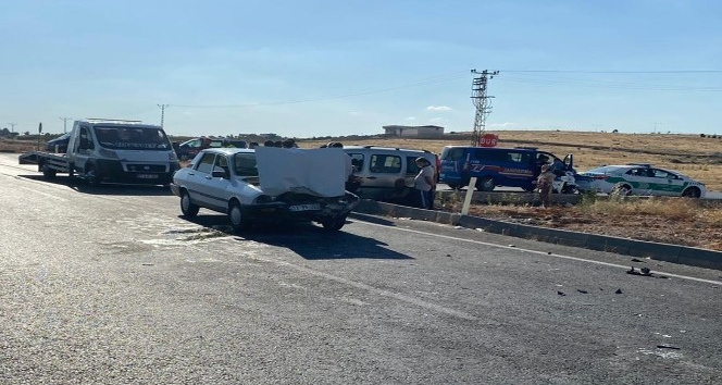 Nizip’te trafik kazası: 5 yaralı