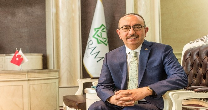 Meram Belediyesinden okullara halı saha