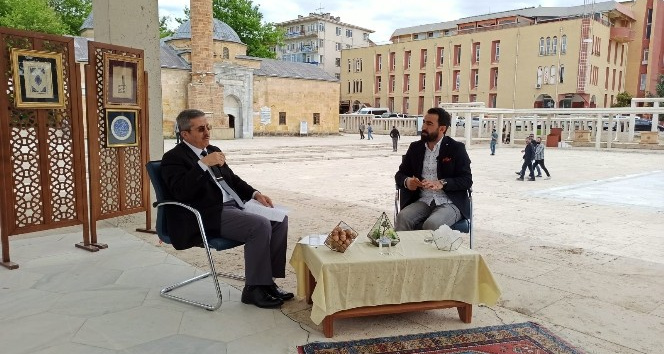 Rektör Yardımcısı Gökbel, "Birçok yapılanma temeli Ahi Evran’ın teşkilatçılığına dayanır"