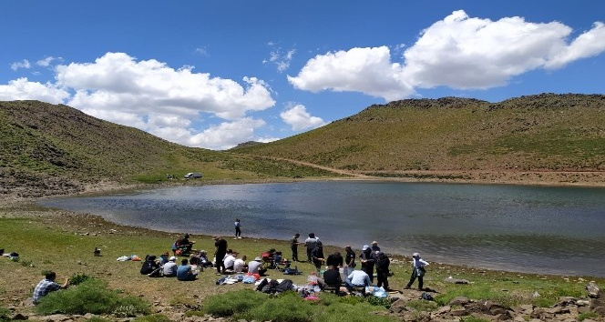 Gerindal gölüne ilgi artıyor