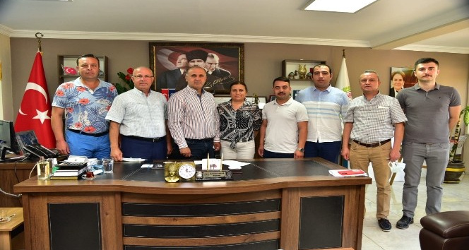 İncirliova Belediyesi’nde toplu iş sözleşmesi sevinci