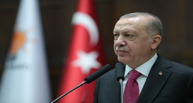Cumhurbaşkanı Erdoğan: &quot;Milletten umudunu kesenler, gırtlaklarına kadar iç içe girdikleri terör örgütü yetmemiş olacak ki şimdide suç örgütlerine bel bağlamış durumdalar&quot;