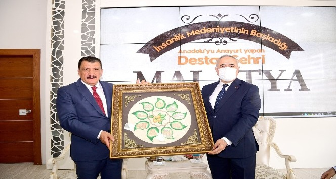 Bakan Yardımcısı Tunç’tan Başkan Gürkan’a ziyaret