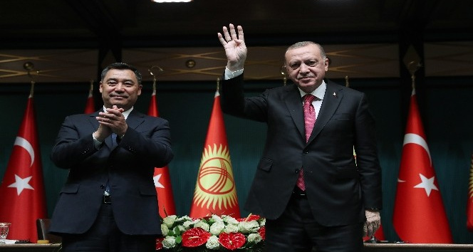 Cumhurbaşkanı Erdoğan: “FETÖ’nün her iki ülke için tehdit oluşturduğu konusunda Kırgızistan ile hemfikiriz&quot;