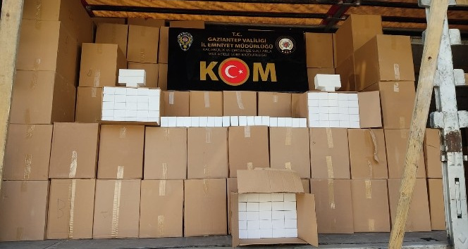 Gaziantep’te 2 milyon 220 bin makaron ele geçirildi: 2 gözaltı