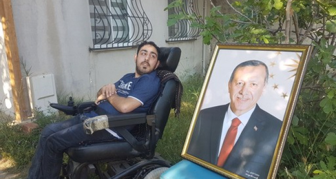 Bedensel engelli Emir&#039;in Erdoğan sevgisi