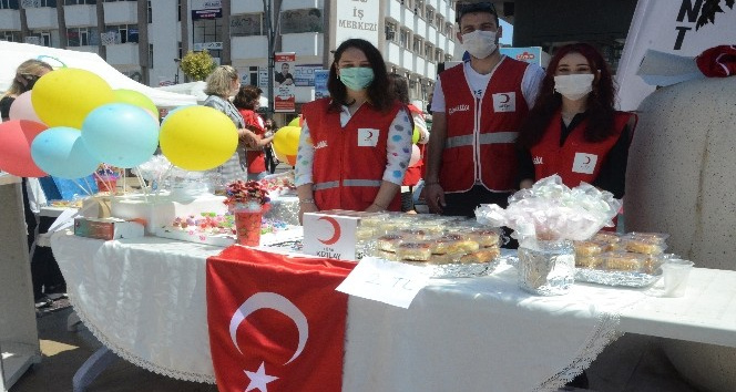 Türk Kızılay’dan Filistin yararına kampanya