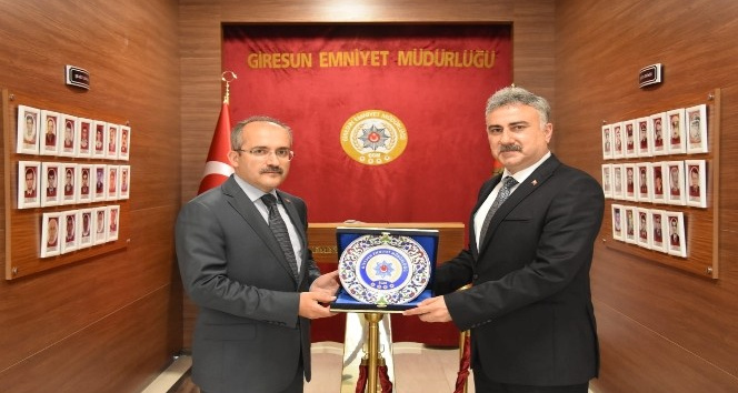 Tayini çıkan Giresun Cumhuriyet Başsavcısından İl Emniyet Müdürlüğü’ne veda ziyareti