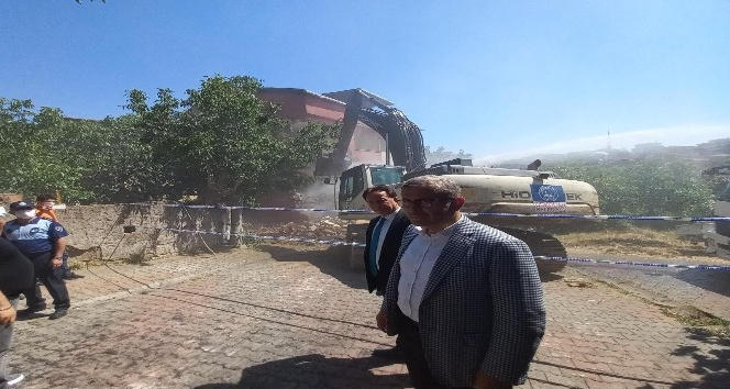 Üsküdar’da riskli yapı alanında kentsel dönüşüm projesi başlatıldı