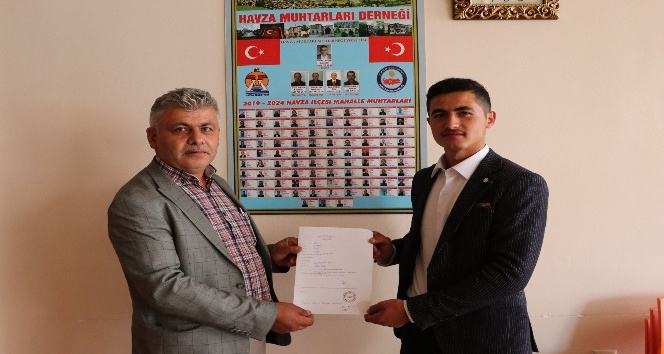 Türkiye’nin en genç muhtarı derneğe üye oldu