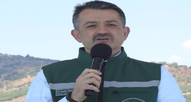 Bakan Pakdemirli, Kilis’te sektör temsilcileriyle bir araya geldi