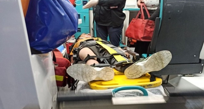 Siirt’te eşeğe bağlı iple sürüklenen çocuk yaralandı
