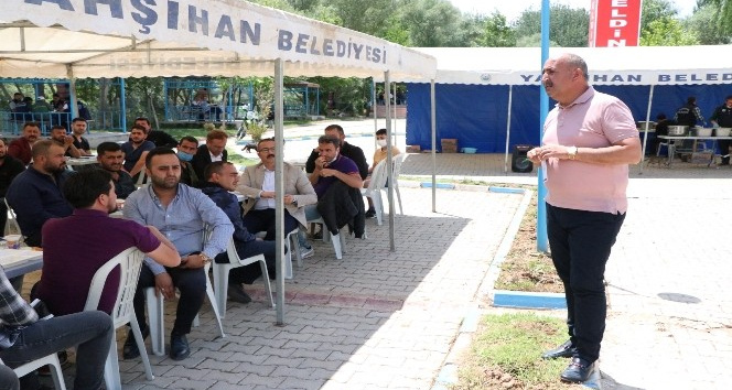 Başkan Türkyılmaz, "Esnafımızın her zaman yanındayız"