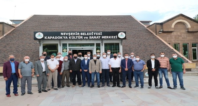 Mahalle Muhtarları ile istişare ve değerlendirme toplantısı yapıldı