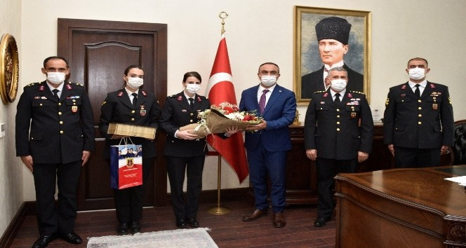 Vali Soytürk, İl Jandarma Komutanı ve jandarma personellerini kabul etti