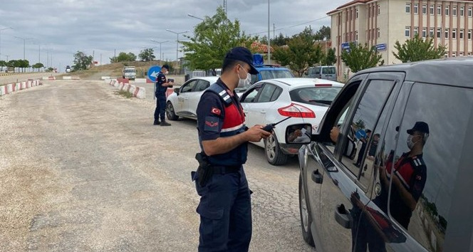 Kırıkkale’de huzur ve güven uygulaması: 12 kişi yakalandı
