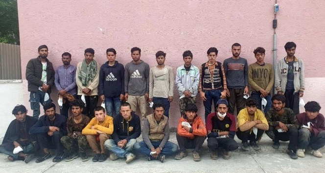 Osmaniye’de 42 mülteci yakalandı