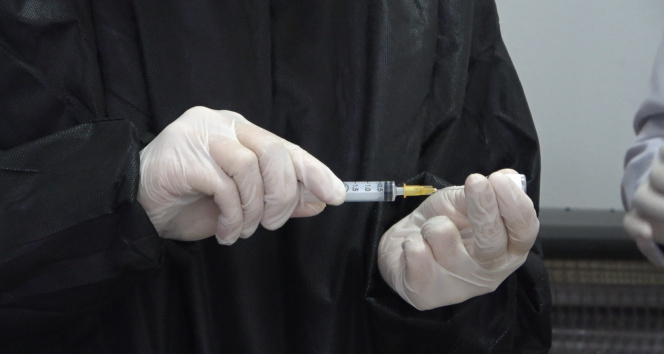 Kanadada kamu hizmeti çalışanlarına Covid-19 aşısı zorunlu olacak