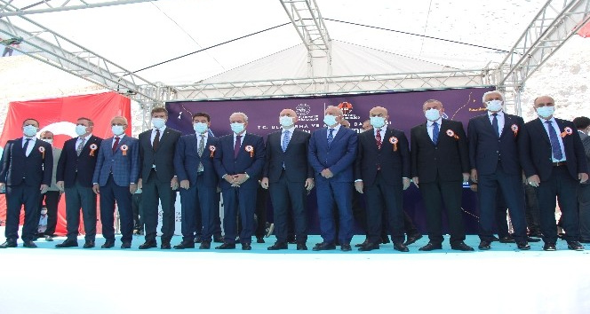 Mardin-Midyat karayolunun temeli atıldı