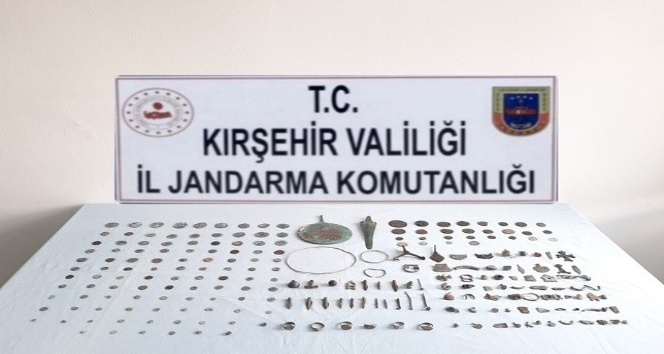 Kırşehir’de jandarmadan Roma ve Bizans dönemi eserleri operasyonu