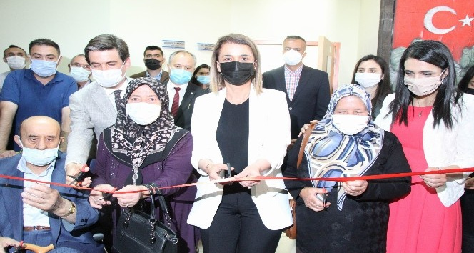 Ürgüp’te Türkiye’nin ilk ’Küçük Prens temalı tematik kütüphanesi’ hizmete açıldı