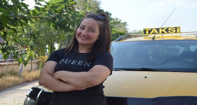 Otomobil tutkusu 24 yaşındaki Seda’yı taksici yaptı