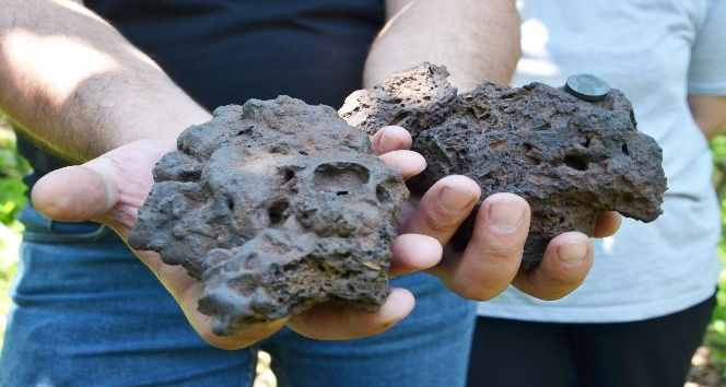 Bahçesinde meteor buldu