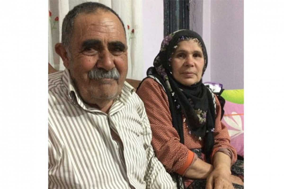 Üç saat ara ile vefat ettiler