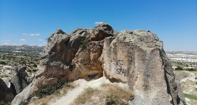 Kapadokya’da peribacaları sahipsiz bırakıldı