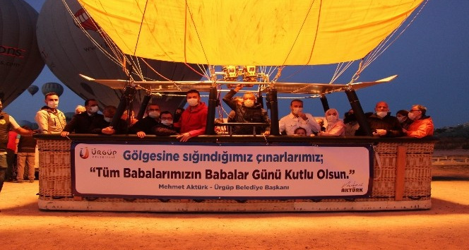 Kapadokya’da Babalar Günü gökyüzünde kutlandı