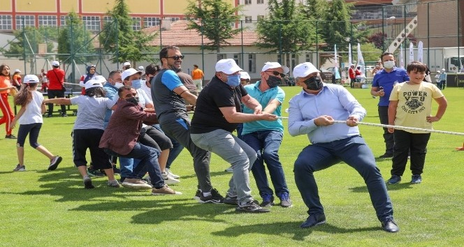 “Babafest” renkli görüntülere sahne oldu