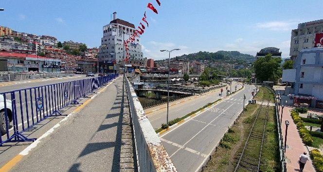Zonguldak’ta sokaklarda sessizlik hakim
