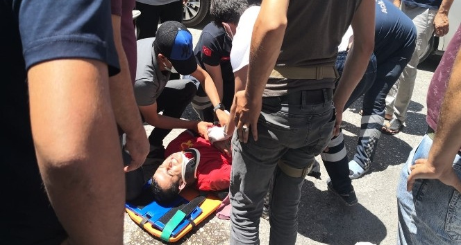 Mardin’de motosiklet ile otomobil çarpıştı: 1 yaralı