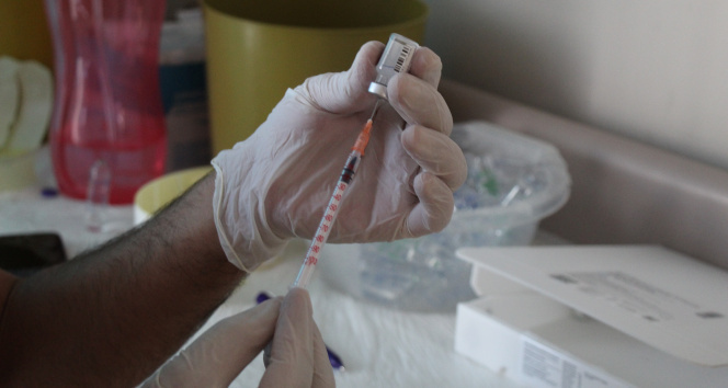 CureVac aşı yarışında geride kaldı: Aşının etkinlik oranı yüzde 48