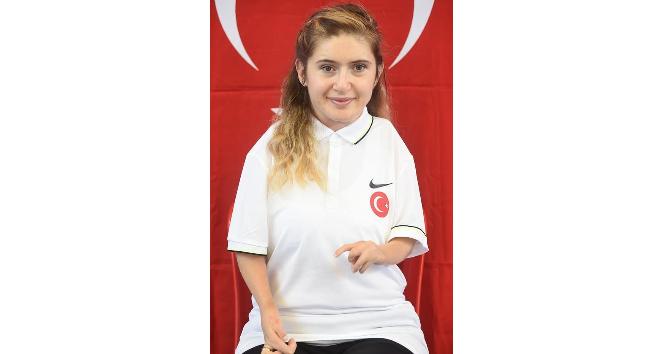 Tokyo Olimpiyatları’na hazırlanan Şeyma Nur Emeksiz Bacaksız için kondisyon salonu yapılıyor