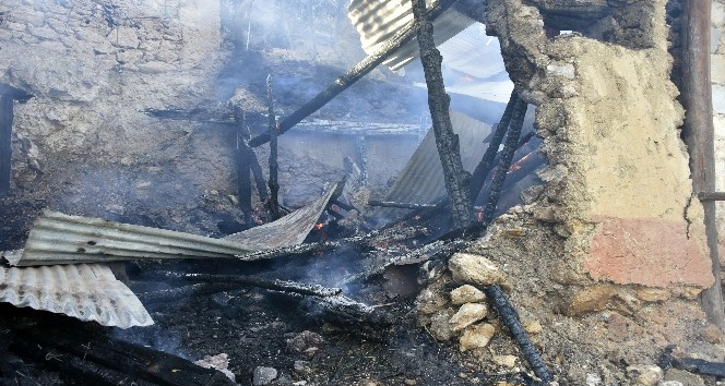 Gümüşhane’de yangın