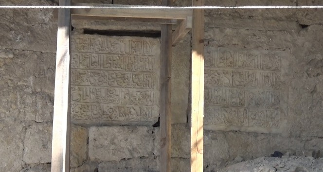 Tarihi Sinop Cezaevi restorasyonunda Selçuklu dönemine ait kitabeler ortaya çıktı