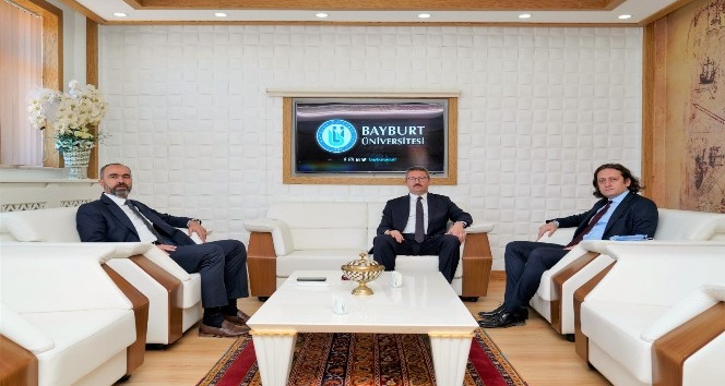 Rektör Türkmen, tayini çıkan yargı mensuplarına yeni görev yerlerinde başarılar diledi