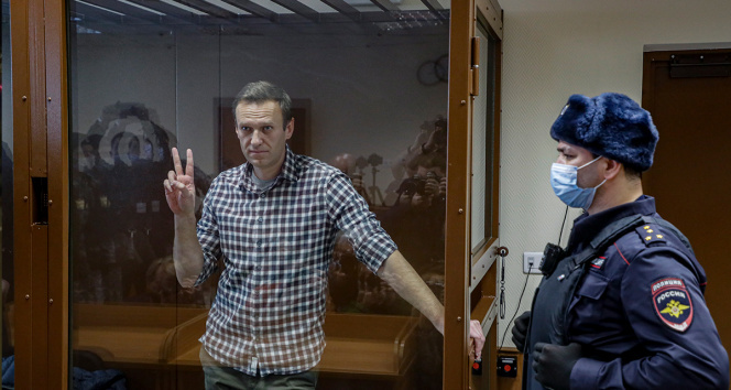 Rus muhalif lider Navalnyden Putine: Yalan söylemeden edemiyor