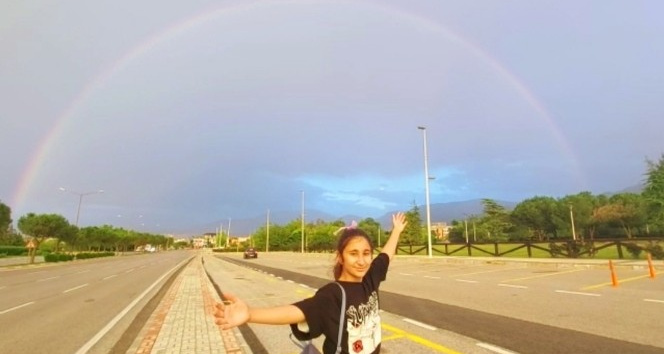 Fırtınanın ardından çifte gökkuşağı Denizli semalarını süsledi