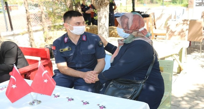 Kırıkkale’de şehit anneleri Mehmetçik ile buluşuyor