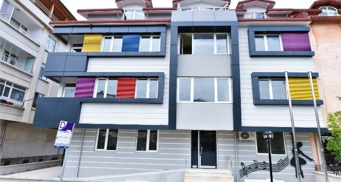 Ceren Özdemir Kreşi ve Masal Evi, açılış için gün sayıyor