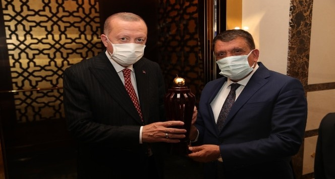 Gürkan, Cumhurbaşkanı Erdoğan’ı Malatya’ya davet etti