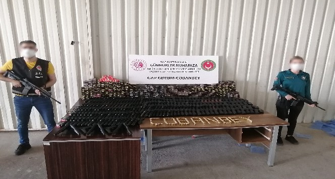 Silah ve mermi kaçakçılığından 2 kişi tutuklandı