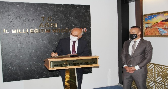 MEB Ölçme, Değerlendirme ve Sınav Hizmetleri Genel Müdürü Şensoy’dan Tekin’e ziyaret